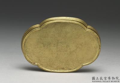 图片[2]-Begonia-shaped box with painted enamel decor on copper, Qing dynasty, Qianlong reign (1736-1795)-China Archive